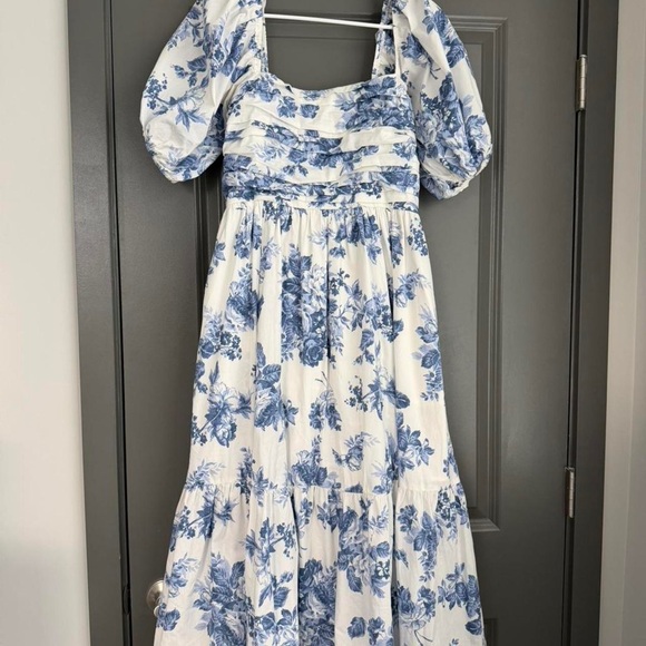 Abercrombie & Fitch White Midi Dress with Blue Floral Print - Picture 3 of 5